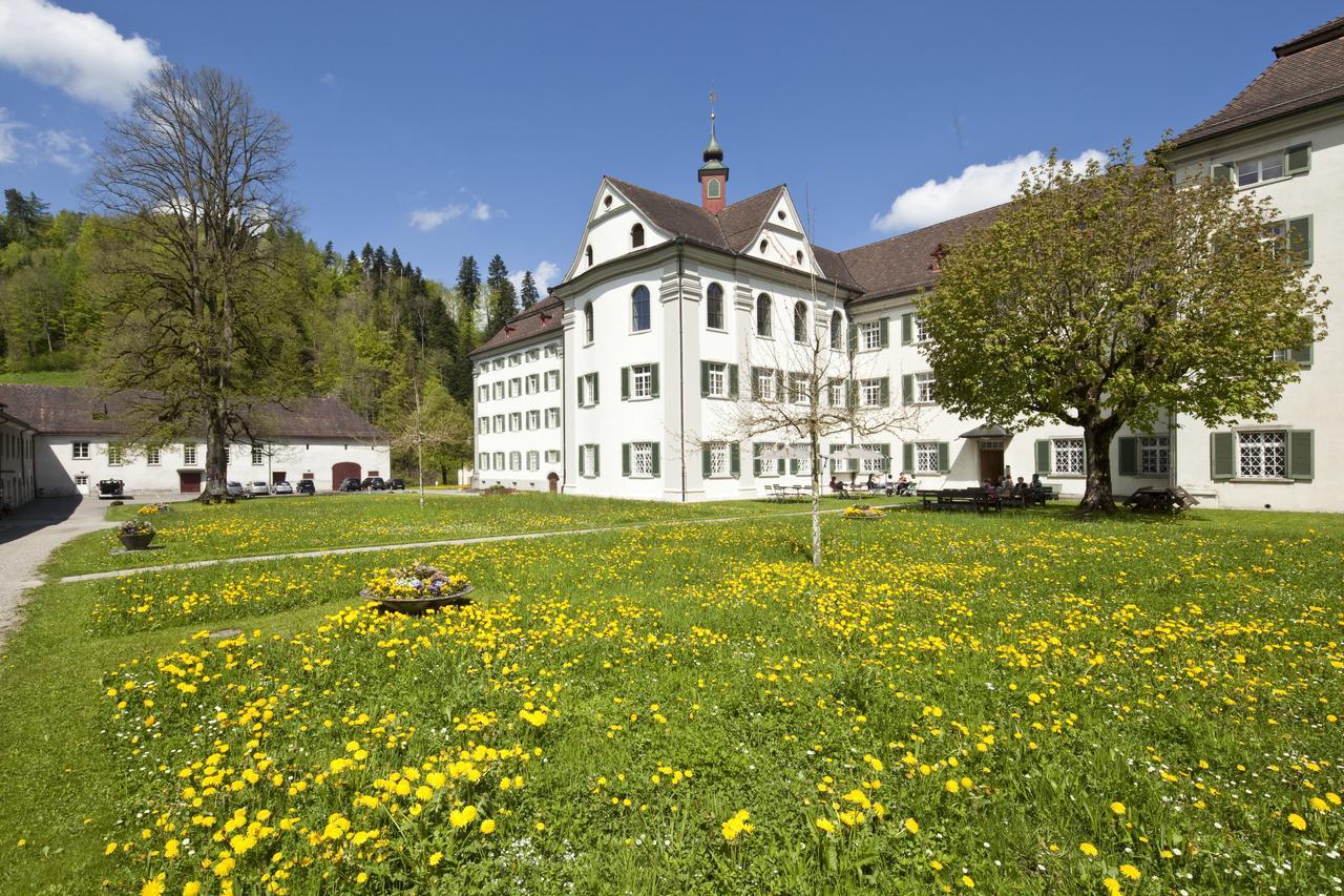 Kloster Hotel